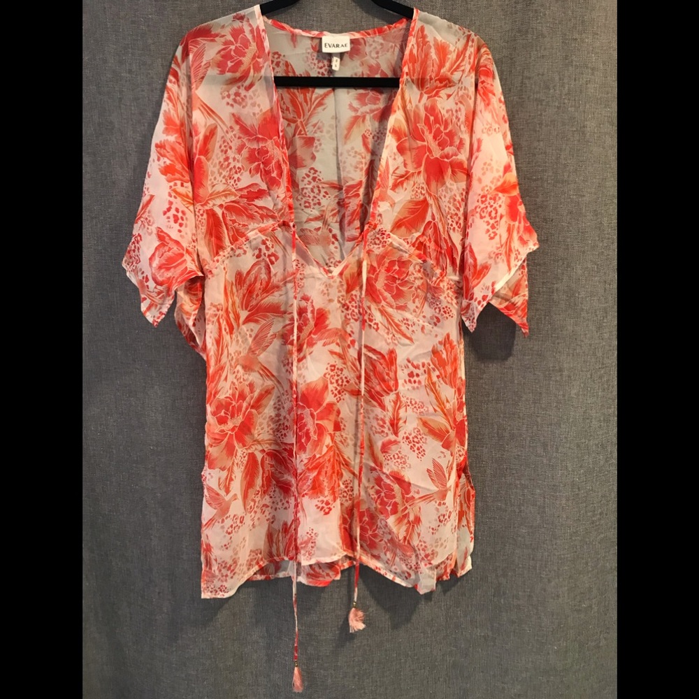 Evarae blouse, size small, 100% silk